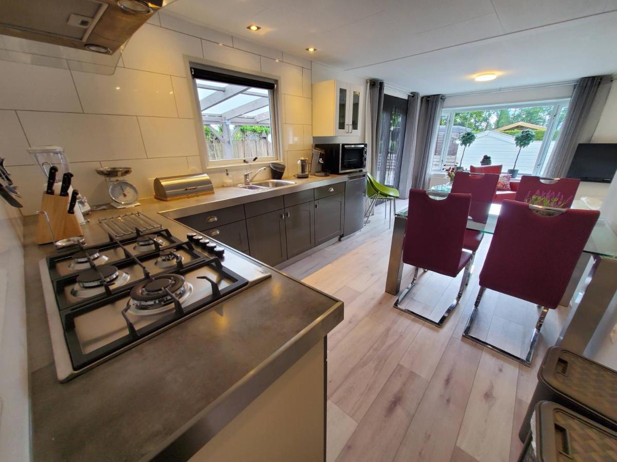 Chalet nr 30 in Putten Exterior foto